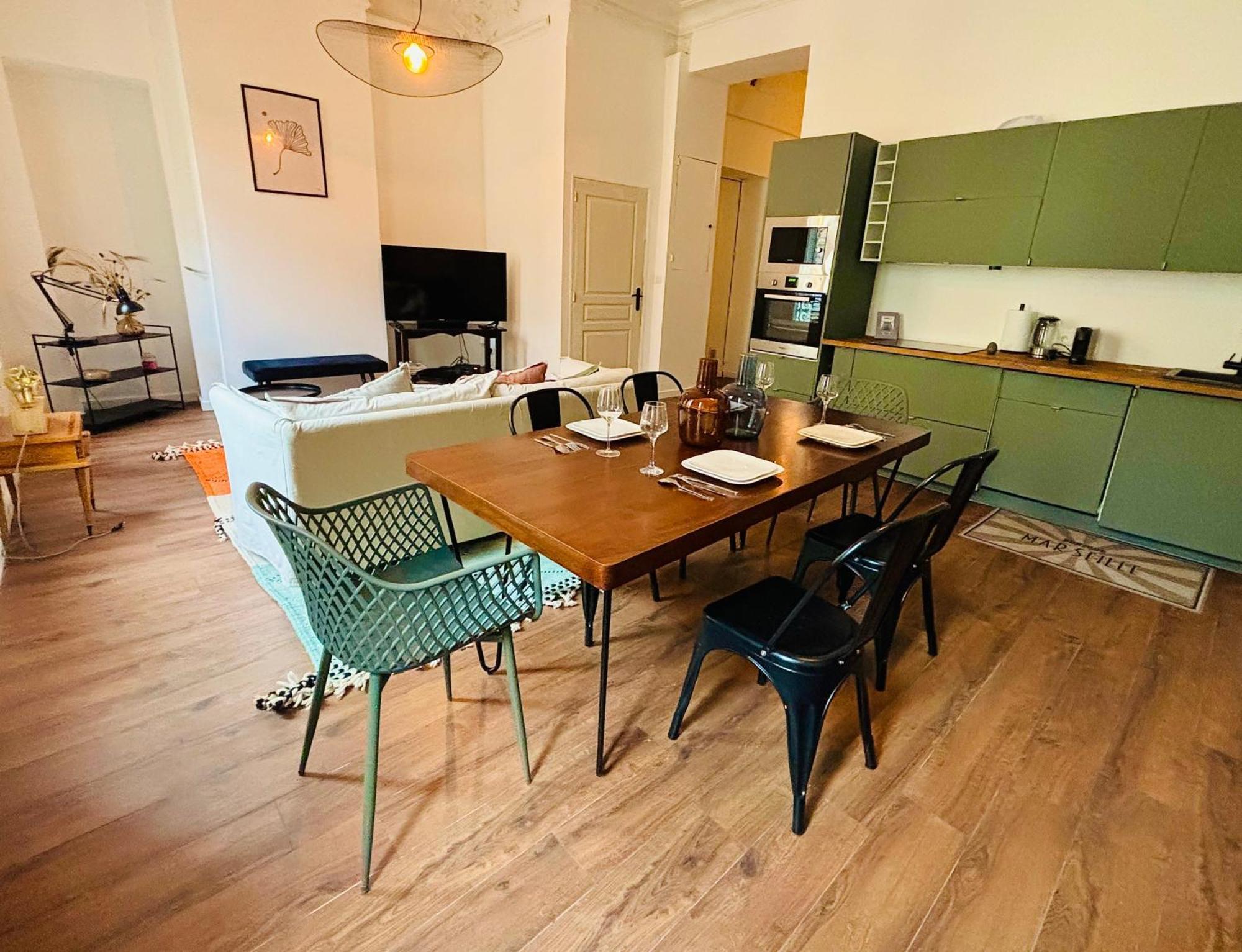 Grand T4 Au Coeur De Appartement Marseille